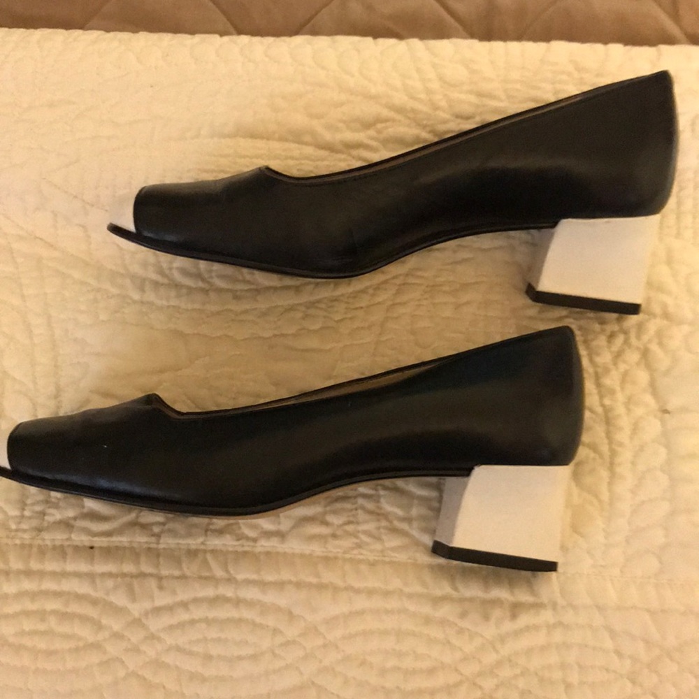 Enzo angiolini black/cream tip size6 Slightly worn